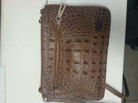 CS1851/2025 BROWN LEATHER PURSE